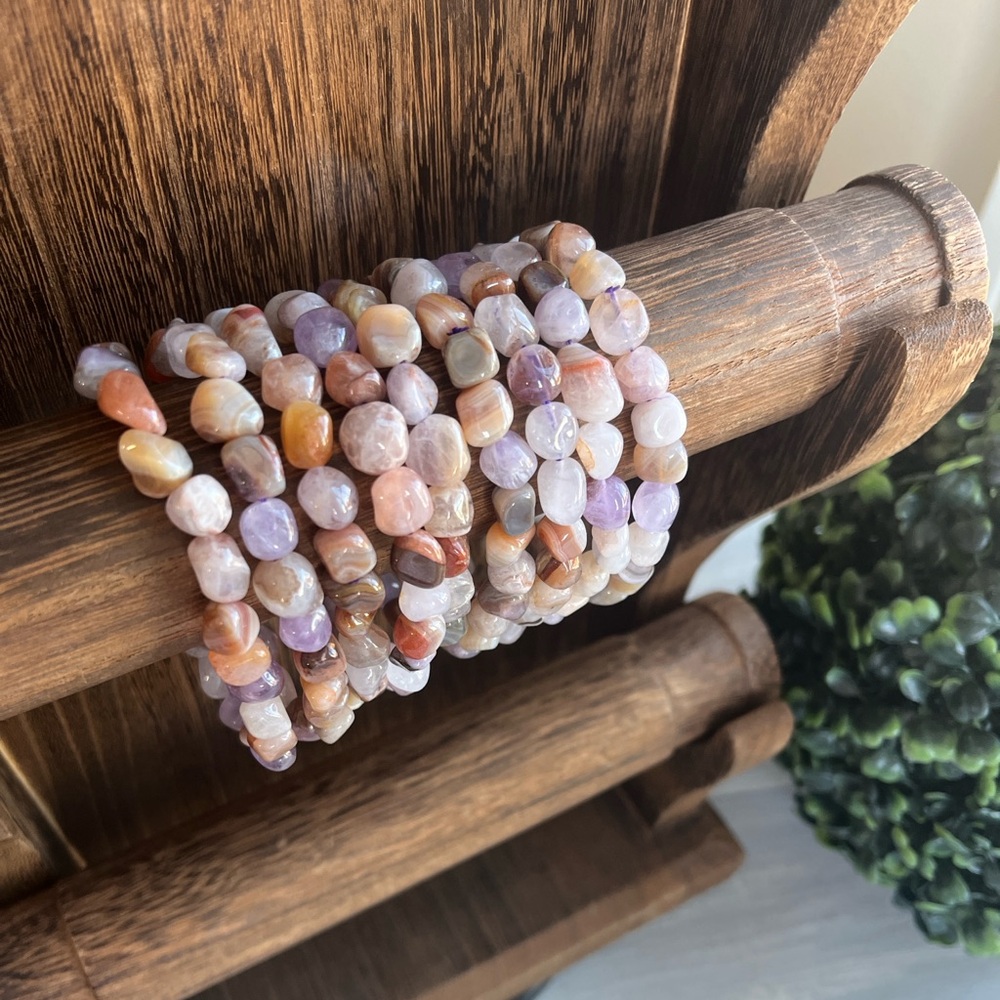 Amethyst and crazy lace agate tumble bracelet